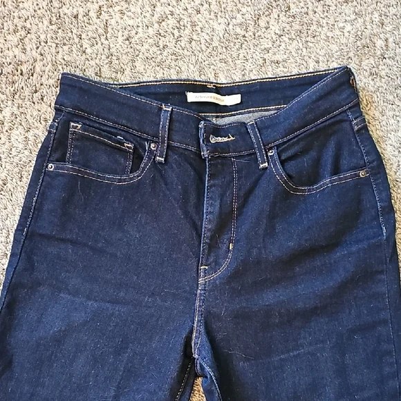 AWESOME LEVIS 725 HIGH RISE BOOTCUT JEANS - Picture 3 of 11